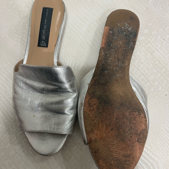 Silver still have a lot of life very comfortable - Picture 2 of 4